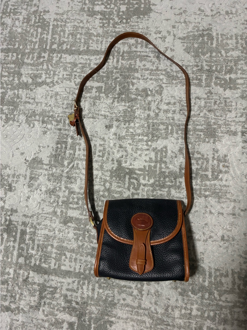 Dooney &Bourke purse